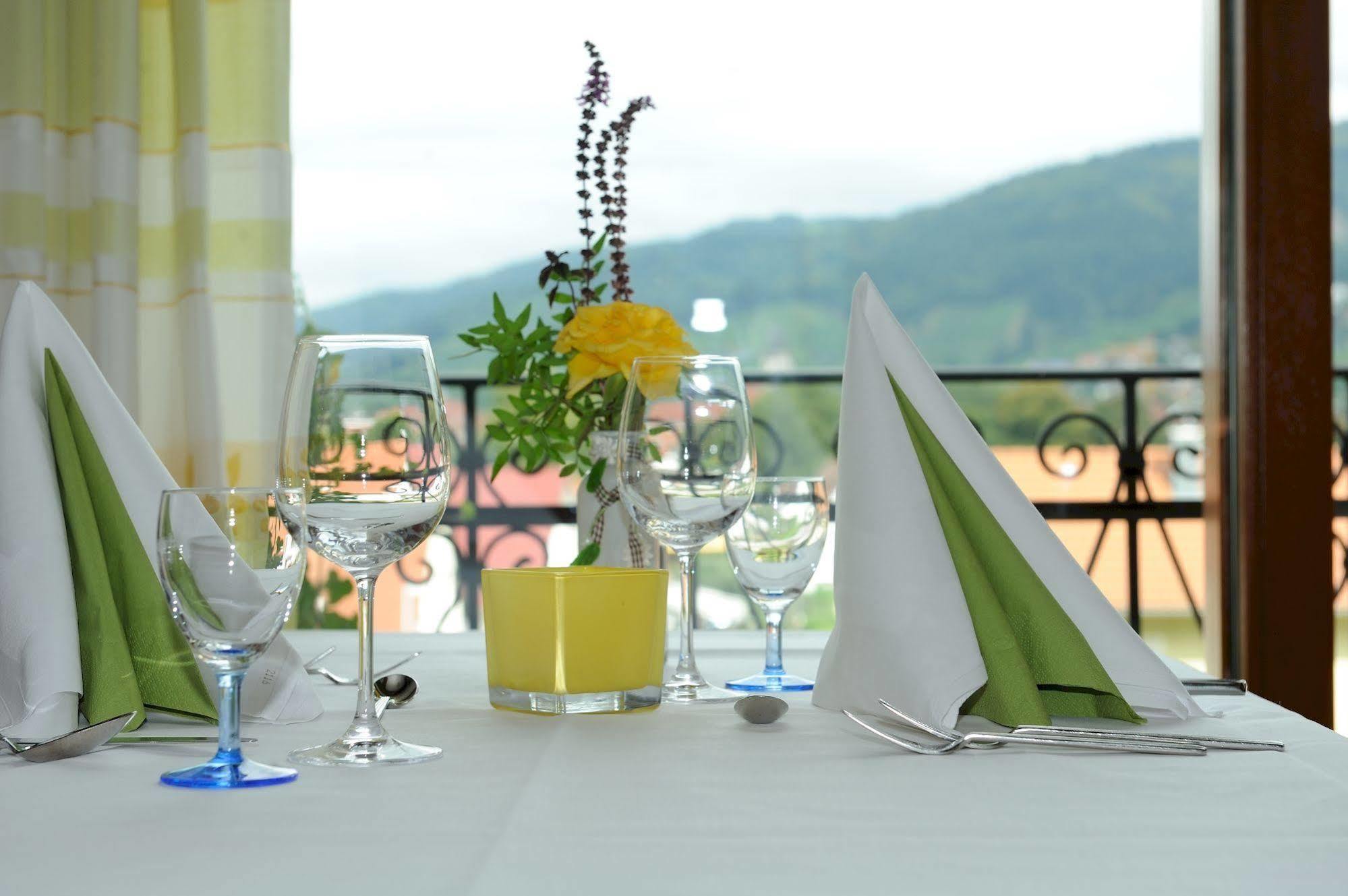 Deva Hotel Renchtalblick オーバーキルヒ エクステリア 写真